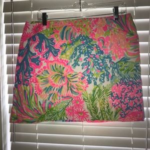 Lilly Pulitzer skirt perfect condition